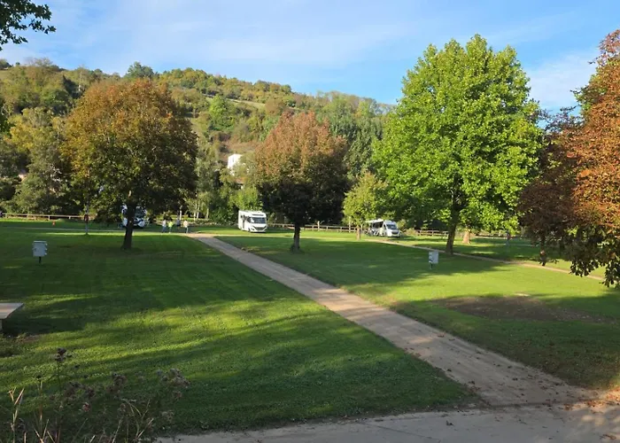 Mobile-home Living *